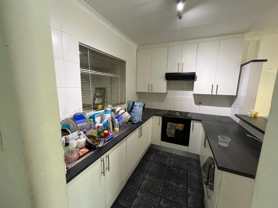 2 Bedroom Property for Sale in Table View Western Cape